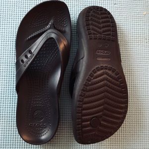 Crocs Black unisex flip-flops sandals slippers